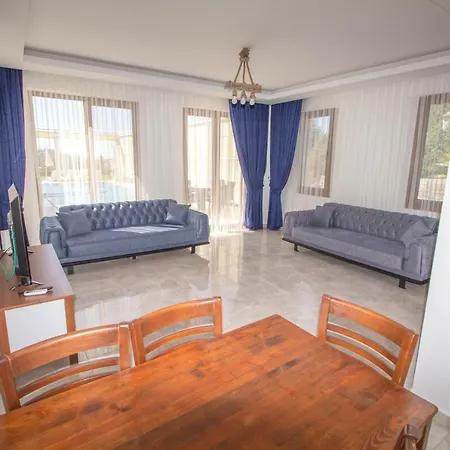 Villa Nisa Villa, Oezel Havuzlu, *
